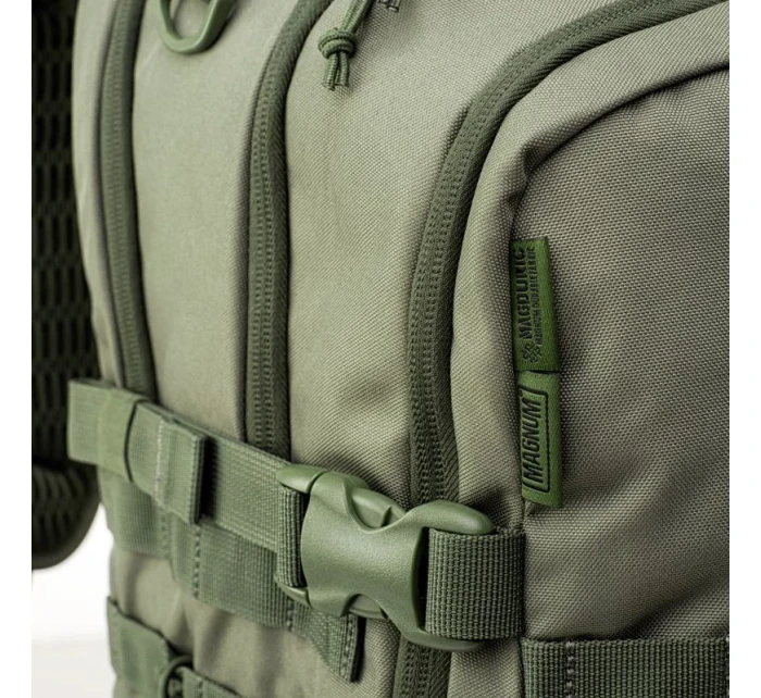 Batoh 25 model 20068632 - Magnum Batoh 25 model 20068632 - Magnum