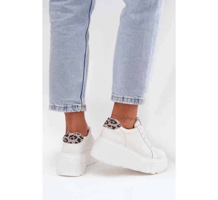 Kožené dámské tenisky na platformě Panterka Vinceza 89144 Bílé Kožené dámské tenisky na platformě Panterka Vinceza 89144 Bílé