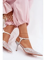 Dámské síťované sandály na jehlovém podpatku se zdobením Stříbrné model 22103201 - Boto Dámské síťované sandály na jehlovém podpatku se zdobením Stříbrné model 22103201 - Boto