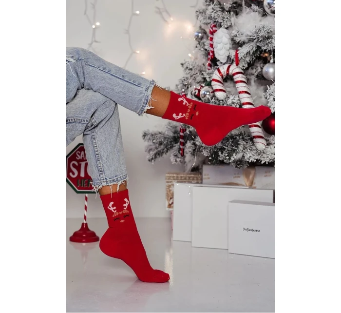 Dámské vánoční ponožky s motivem soba – červené Dámské vánoční ponožky s motivem soba – červené