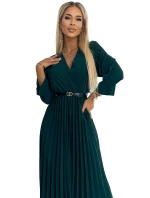 Dámské plisované maxi šaty v lahvově zelené barvě s výstřihem, opaskem a 3/4 rukávy model 22124213 - numoco basic