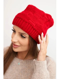 Dámská zimní čepice z vlny s ozdobným pletením K451 červená
