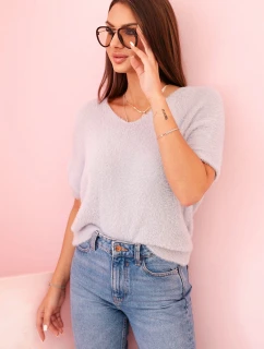 Dámský svetr z měkkého model 21291589 s výstřihem do V krátkým rukávem šedý - K-Fashion