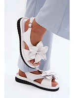 Sandy na platformě model 227419 Step in style