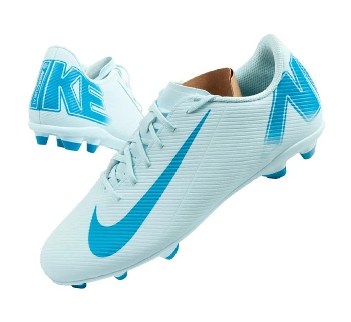 Boty Columbia III Mid WP M 44 model 22071888 - NIKE Boty Columbia III Mid WP M 44 model 22071888 - NIKE