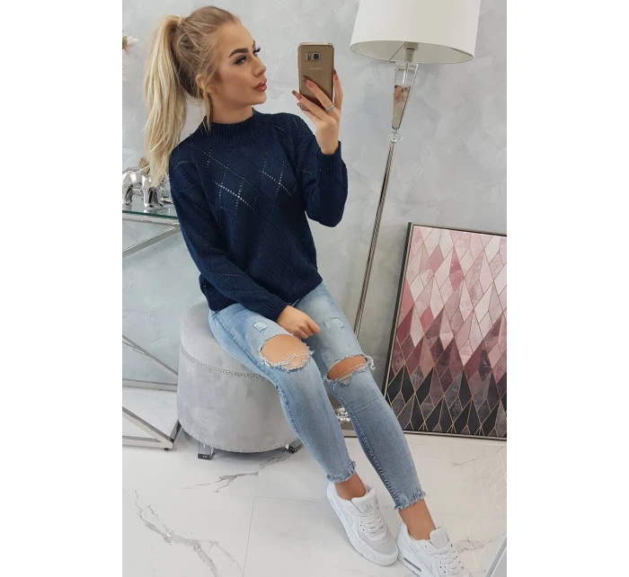 Svetr s polovičním rolákem a kosočtvercovým vzorem černý