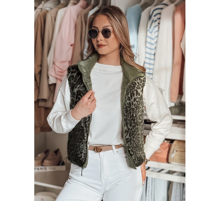 Dámská krátká oboustranná vesta zelená Dstreet model 21984374 - FashionStreet Dámská krátká oboustranná vesta zelená Dstreet model 21984374 - FashionStreet