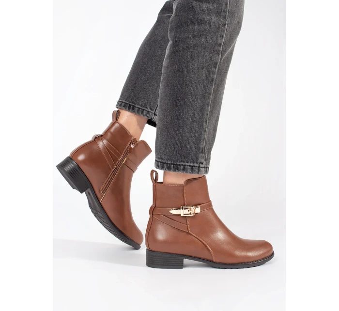 Módní kotníčkové boty hnědé dámské na širokém podpatku Módní kotníčkové boty hnědé dámské na širokém podpatku