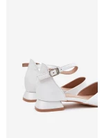 Dětské Lesklé Sandály Na Nízkém Podpatku Bílé Nelly