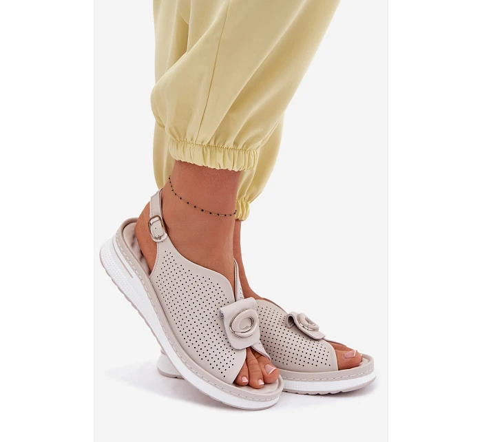 Kožené dámské sandály s ozdobným detailem šedé Deliva