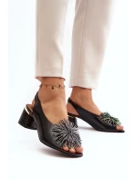 Kožené sandály s ozdobou Laura Messi 2719 Black Kožené sandály s ozdobou Laura Messi 2719 Black