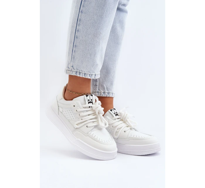 Dámské tenisky z ekokože bílé model 21648820 - Boto