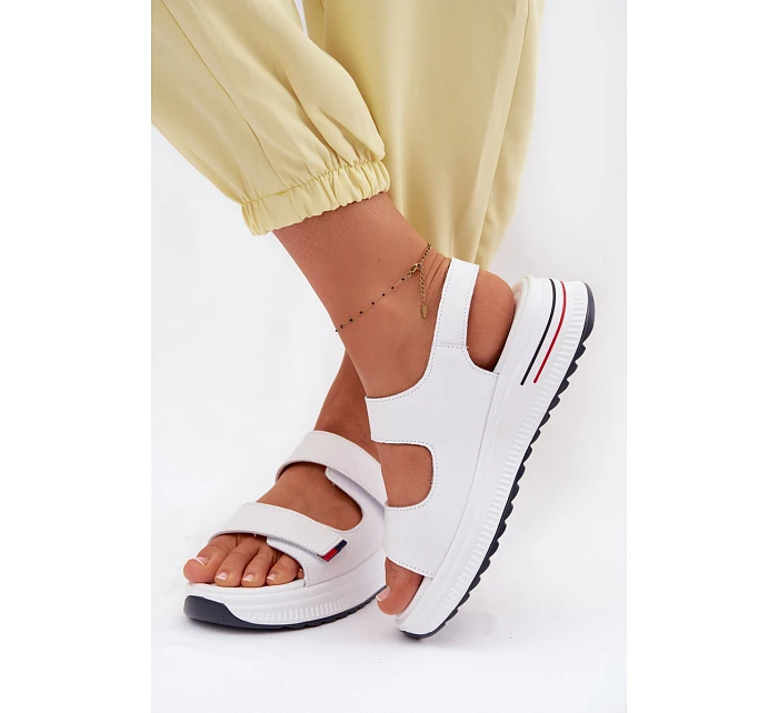 Kožené dámské sandály na platformě na suchý zip bílé Jemela Kožené dámské sandály na platformě na suchý zip bílé Jemela