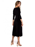 Dámské sametové midi šaty s rukávy černé  model 18394435 - Moe
