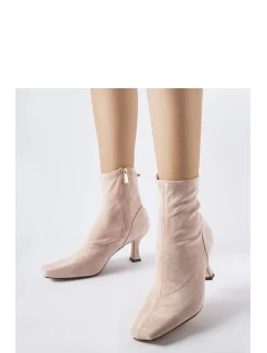 Boty na podpatku model 204738 Solea