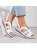 Sandály na platformě Rieker W V02Y5 white Sandály na platformě Rieker W V02Y5 white