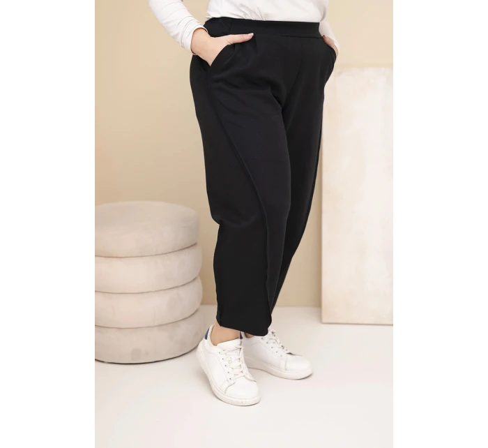 Dámské bavlněné kalhoty Plus Size volného střihu s vysokým pasem černé Dámské bavlněné kalhoty Plus Size volného střihu s vysokým pasem černé
