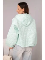 Dámská bunda prošívaná s kapucí a ozdobným květinovým vzorem mátová