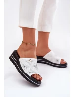 Dámské kožené pantofle na klínu model 21695138 bílé - VINCEZA