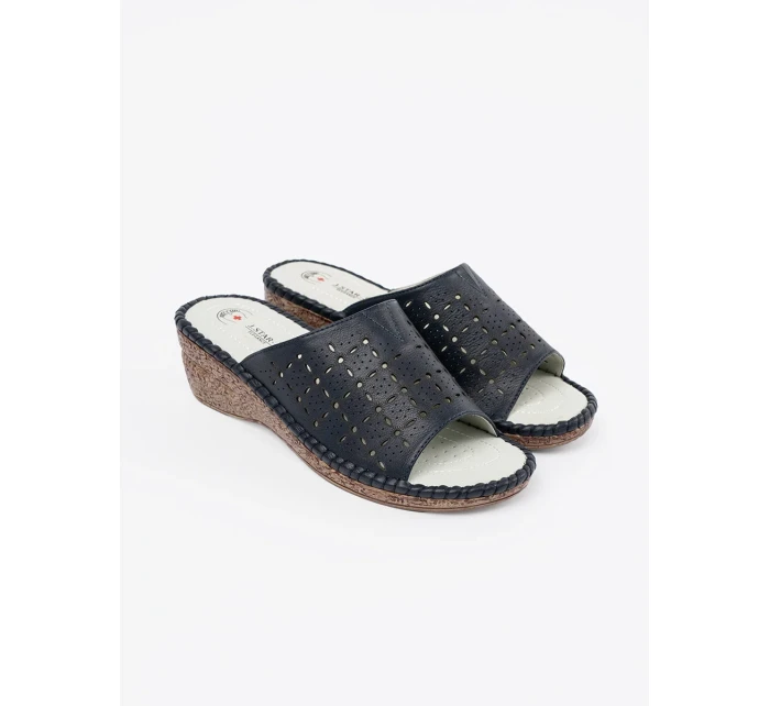 Jedinečné nazouváky dámské tmavě modré na klínku Jedinečné nazouváky dámské tmavě modré na klínku