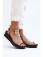 Dámské sandály z  béžové model 21646413 - Zazoo