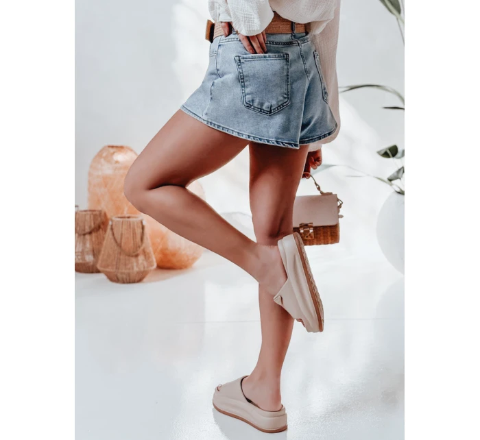 Dámské džínové šortky HOT LIGHT blue FashionStreet SY0467