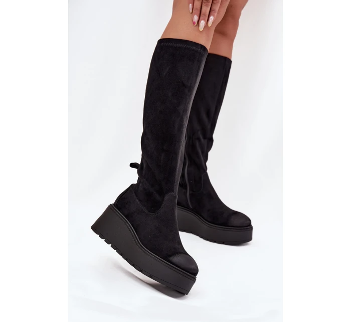 Dámské  Kolena Na Platformě A Klínu Černé model 21707958 - VINCEZA
