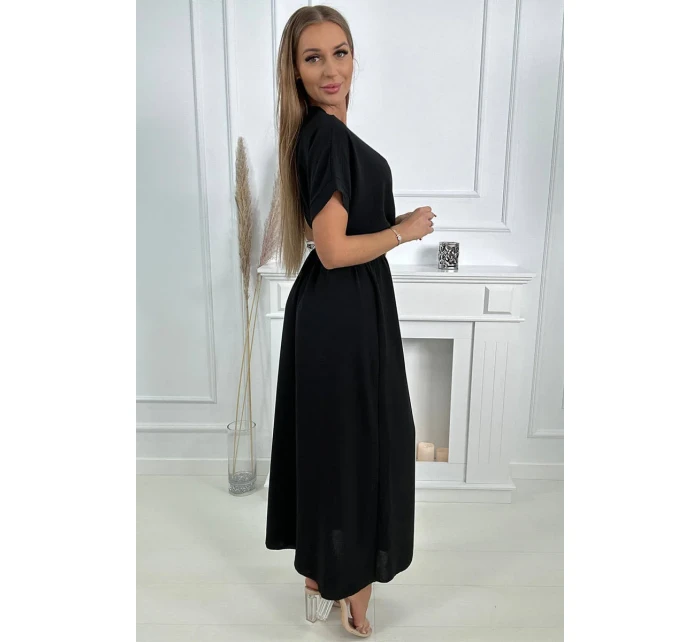 Dlouhé šaty s ozdobným páskem černé