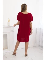 Šaty s kapsami a přívěskem Burgundsko