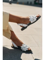 Kožené sandály na plochém podpatku bílé model 21694281 - Zazoo