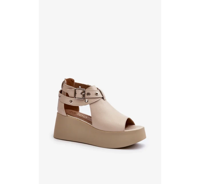 Zazoo kožené sandály na klínu, béžová Zazoo kožené sandály na klínu, béžová