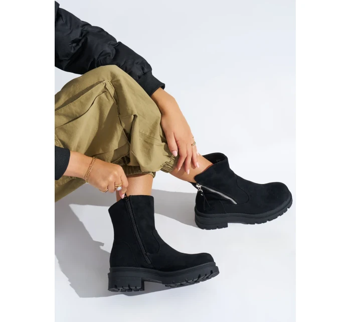 Praktické černé dámské kotníčkové boty platforma Praktické černé dámské kotníčkové boty platforma