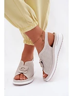 Kožené dámské sandály s ozdobným detailem šedé Deliva