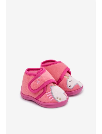 Dětské pantofle na suchý zip fuchsiové model 21794041 - Boto Dětské pantofle na suchý zip fuchsiové model 21794041 - Boto