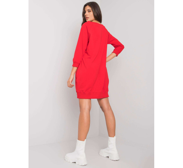 Červené jednoduché bavlněné šaty