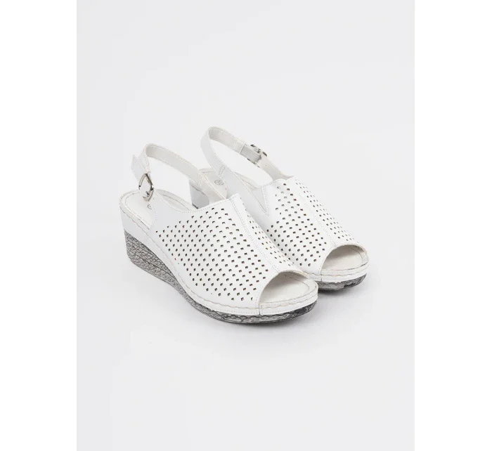 Designové dámské  sandály bílé na klínku