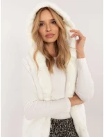 Kamizelka AT KZ model 20608922 ecru - FPrice Kamizelka AT KZ model 20608922 ecru - FPrice