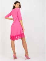 Dámské šaty LK SK model 17772557 růžové - FPrice Dámské šaty LK SK model 17772557 růžové - FPrice