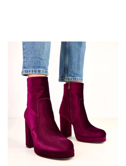 Boty na podpatku  model 220582 Solea