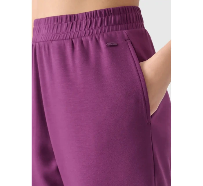 Dámské tepláky 4F