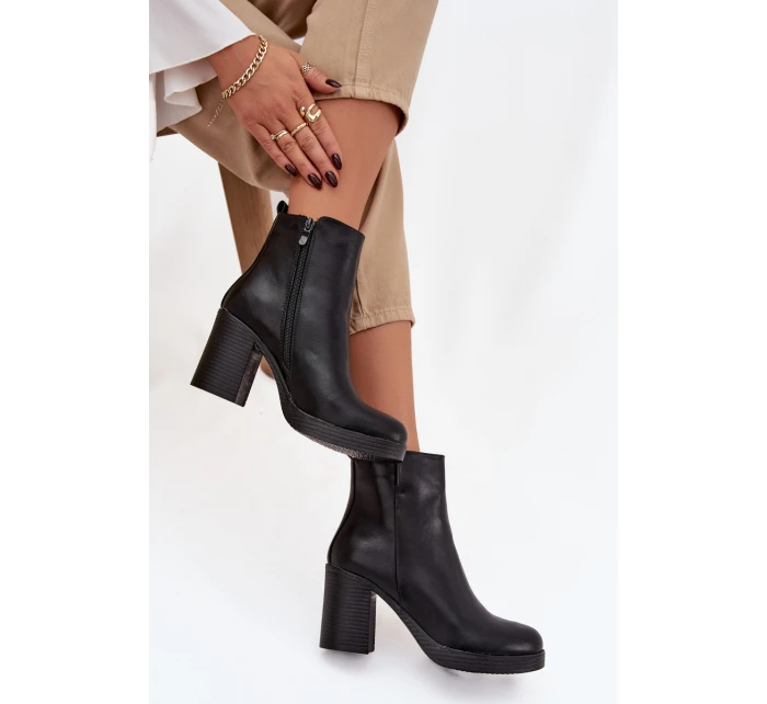Dámské botky na sloupku – černé Ryselle Dámské botky na sloupku – černé Ryselle