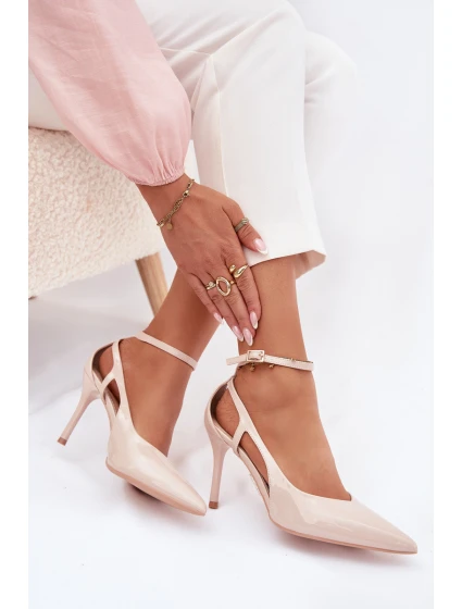 Dámské lakované lodičky z eko kůže model 22010081 Béžová - SEASTAR Dámské lakované lodičky z eko kůže model 22010081 Béžová - SEASTAR