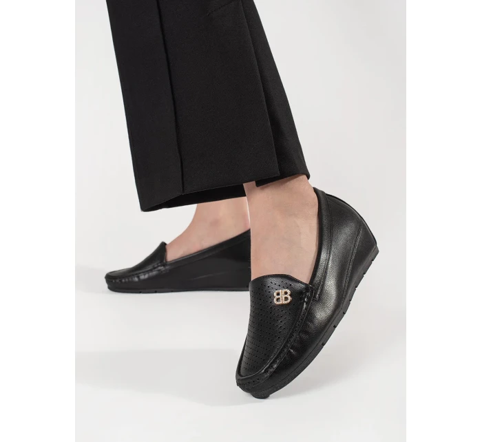 Jedinečné  polobotky černé dámské ukryta koturna