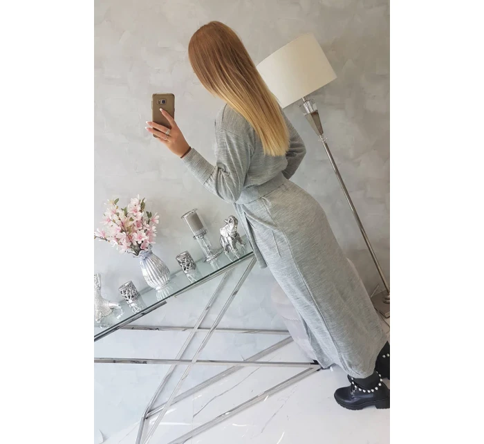 Svetr dlouhý svetr vázaný v pase šedý