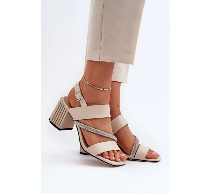 Dámské elegantní sandály na podpatku béžové D&A MR38-549