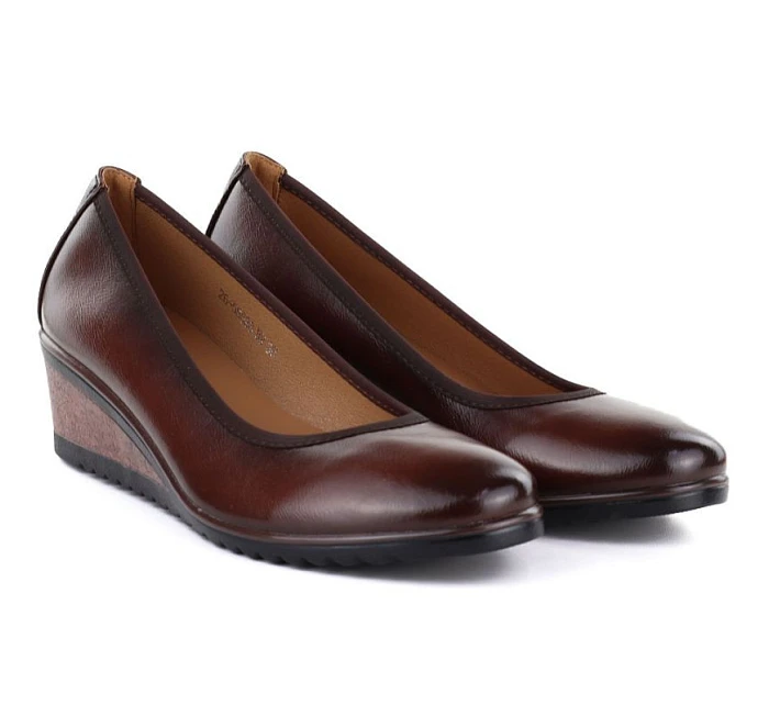 Dámské polobotky na podpatku hnědé model 22097259 - VINCEZA