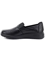 Dámské kožené polobotky na klínovém podpatku, černé, bez model 22317045 - Potocki Dámské kožené polobotky na klínovém podpatku, černé, bez model 22317045 - Potocki