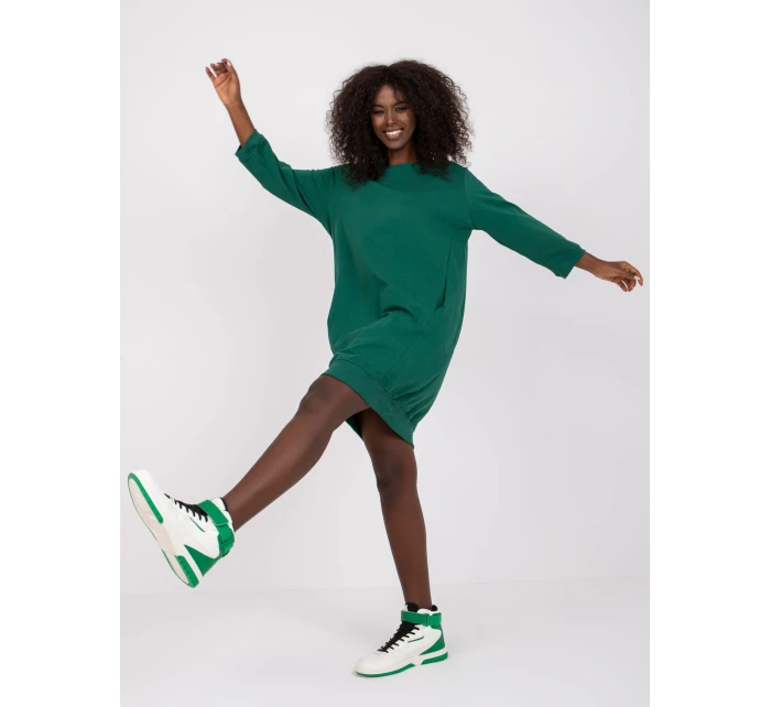 Šaty RV SK model 21782250 tmavě zelená - FPrice Šaty RV SK model 21782250 tmavě zelená - FPrice