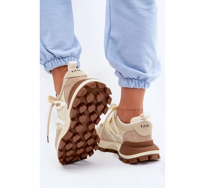 Kožené semišové dámské tenisky model 22095140 Béžové - Goe