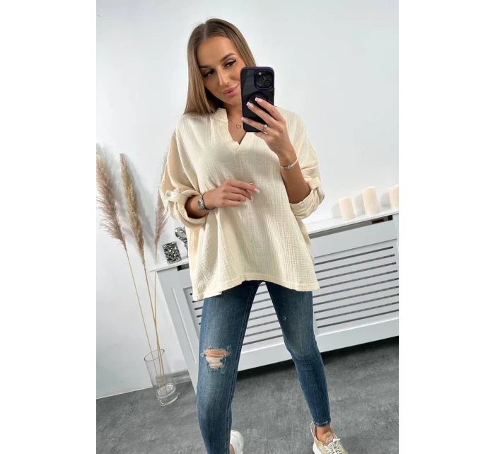 Mušelínová halenka s ohrnutými rukávy světle béžová